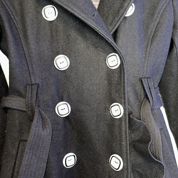 Guess Retro Black Double Breasted Wool Trench Coat-RARE
Size Medium - Picture 10 of 17